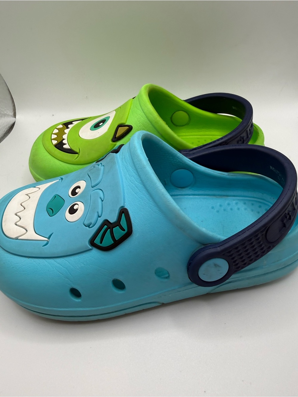 Monsters inc- Mike and Sully clog style shoes - Picture 5 of 10